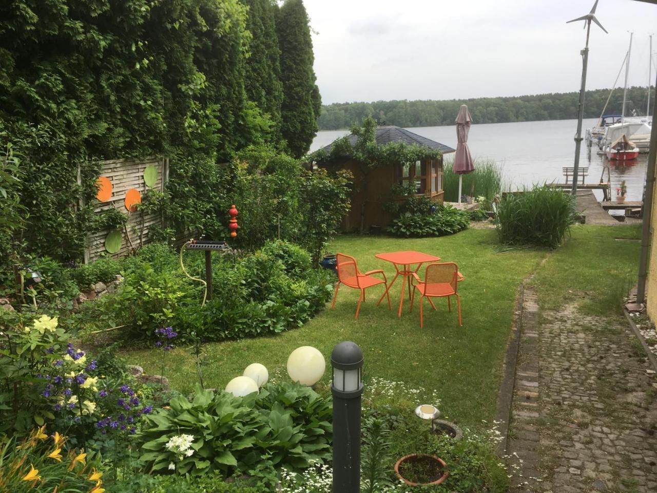 Zeuthen Ferienwohnung Am See, Stadtgrenze Berlin Luaran gambar