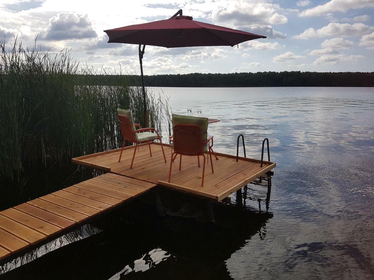 Zeuthen Ferienwohnung Am See, Stadtgrenze Berlin Luaran gambar